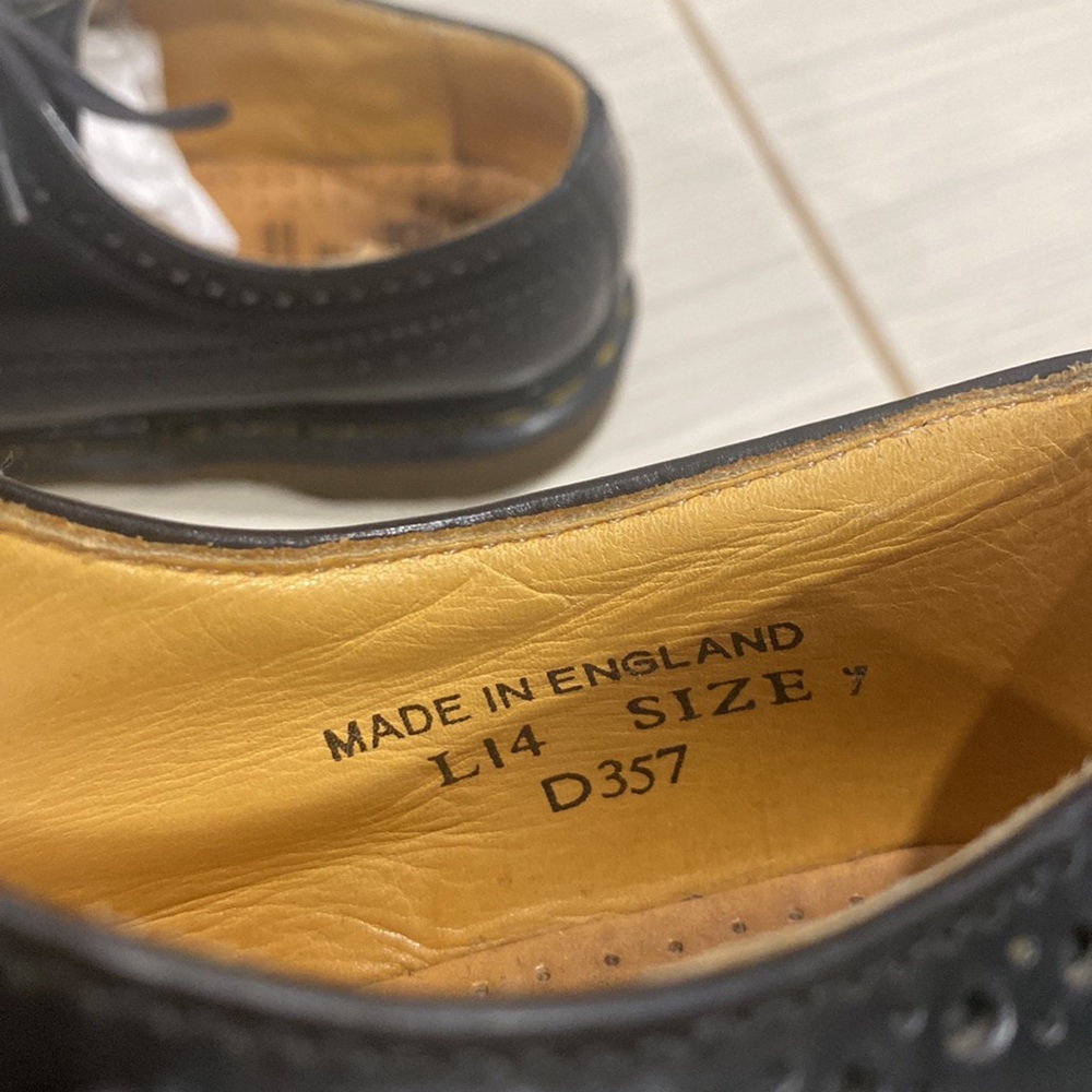 Dr martens 3989 SMOOTH LEATHER BROGUE SHOES size 7 - Picture 5 of 9